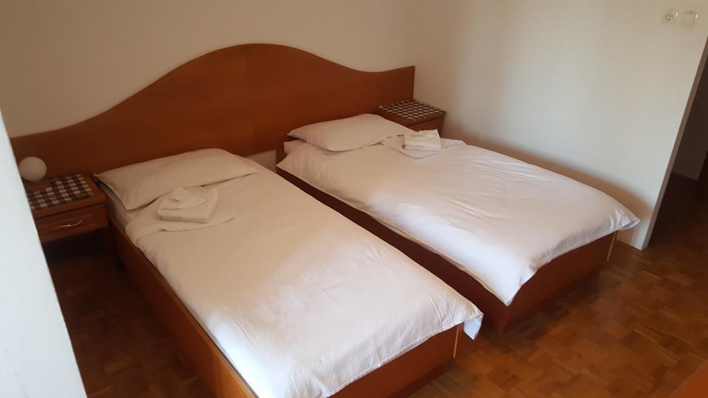 Marincic Inn Skocjan  Экстерьер фото